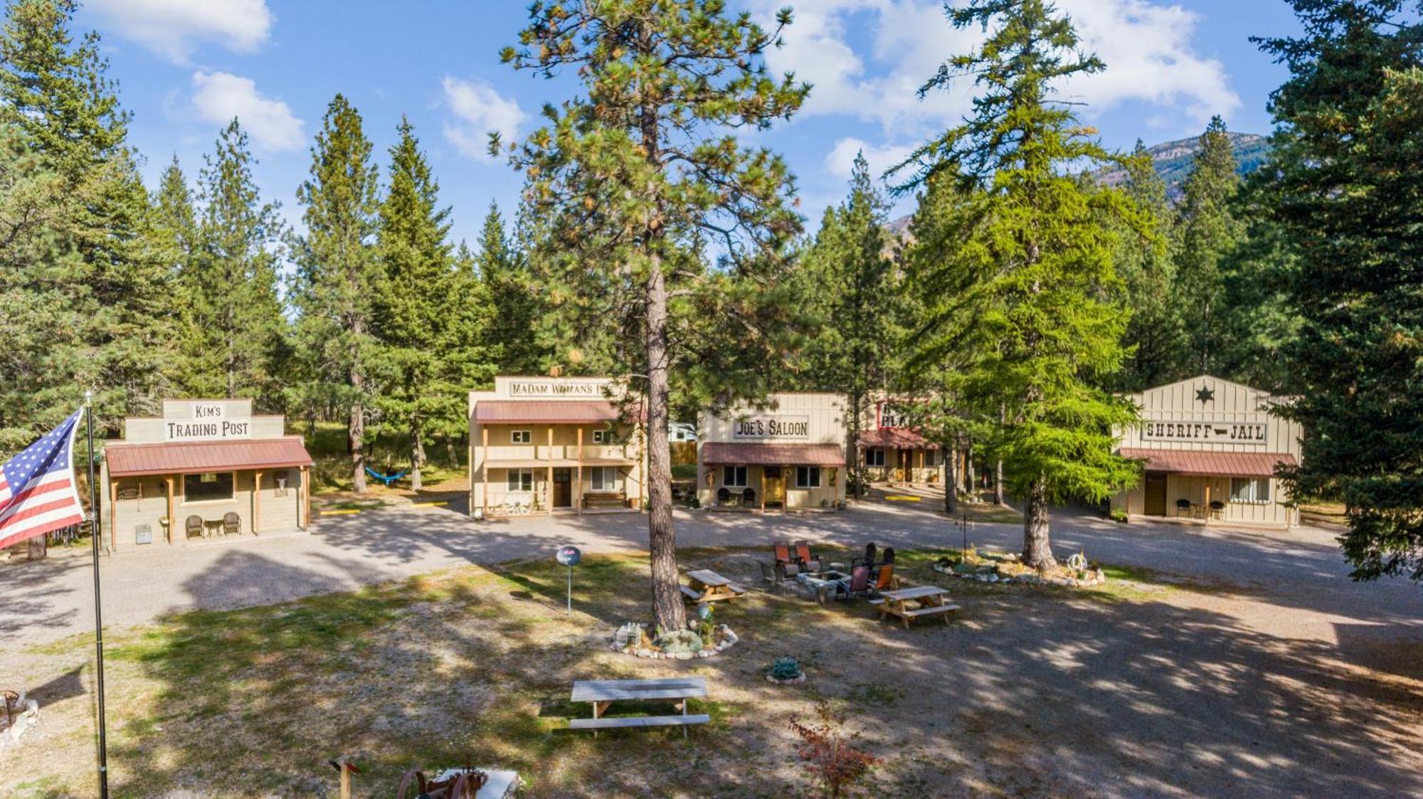 Fort Williamson Glacier Vacation Rentals Columbia Falls Eksteriør bilde