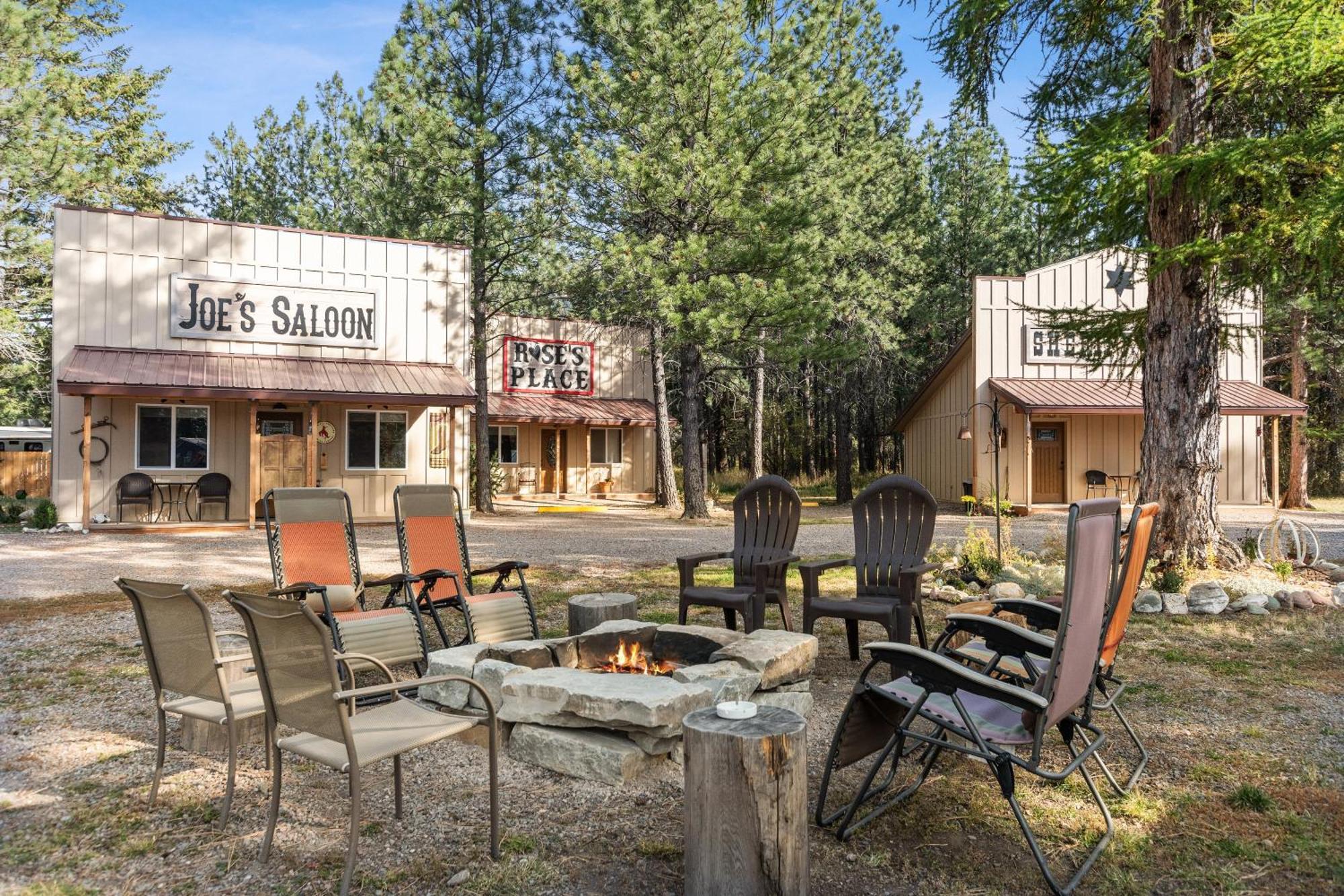 Fort Williamson Glacier Vacation Rentals Columbia Falls Eksteriør bilde